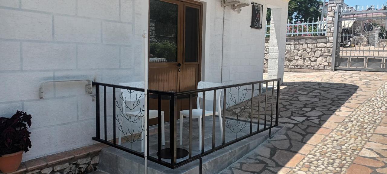 Apartments Resul Pushi Ksamil Exterior foto
